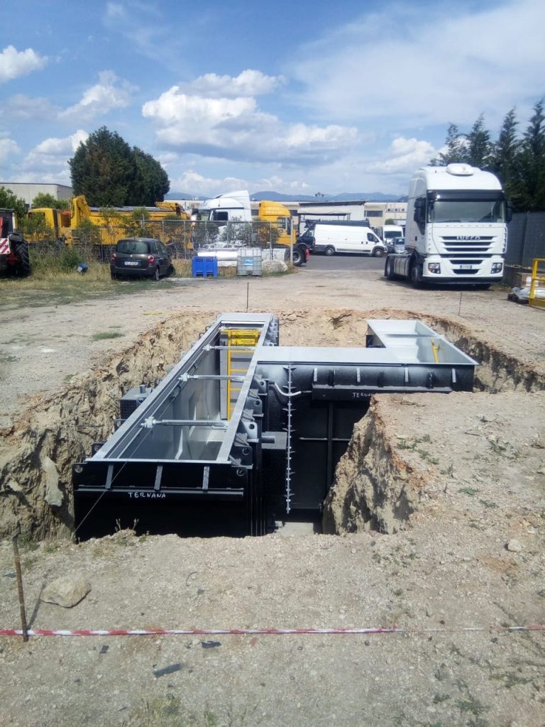 Fosse d'inspection avec embranchement