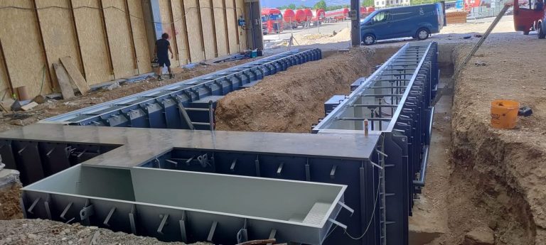 Fosse d'inspection en U avec embranchement