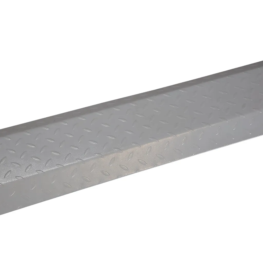 Flat drive-over plate